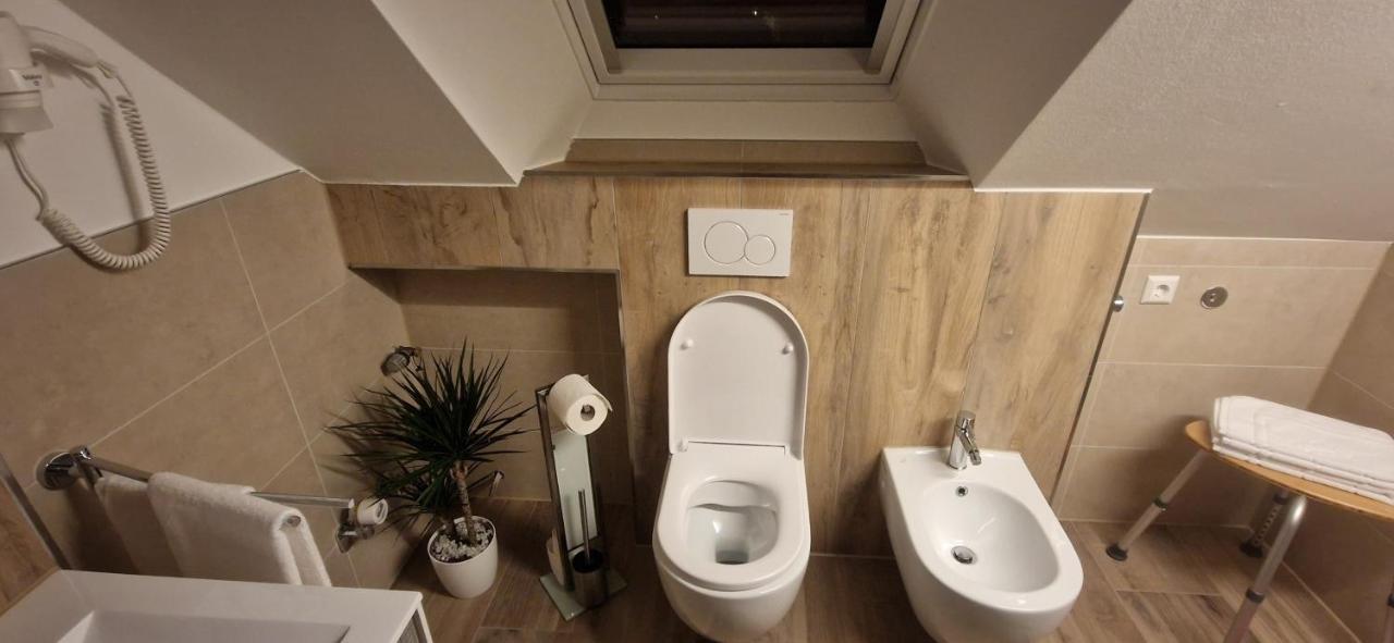 Renatas Ferienwohnung ザスバッハヴァルデン エクステリア 写真